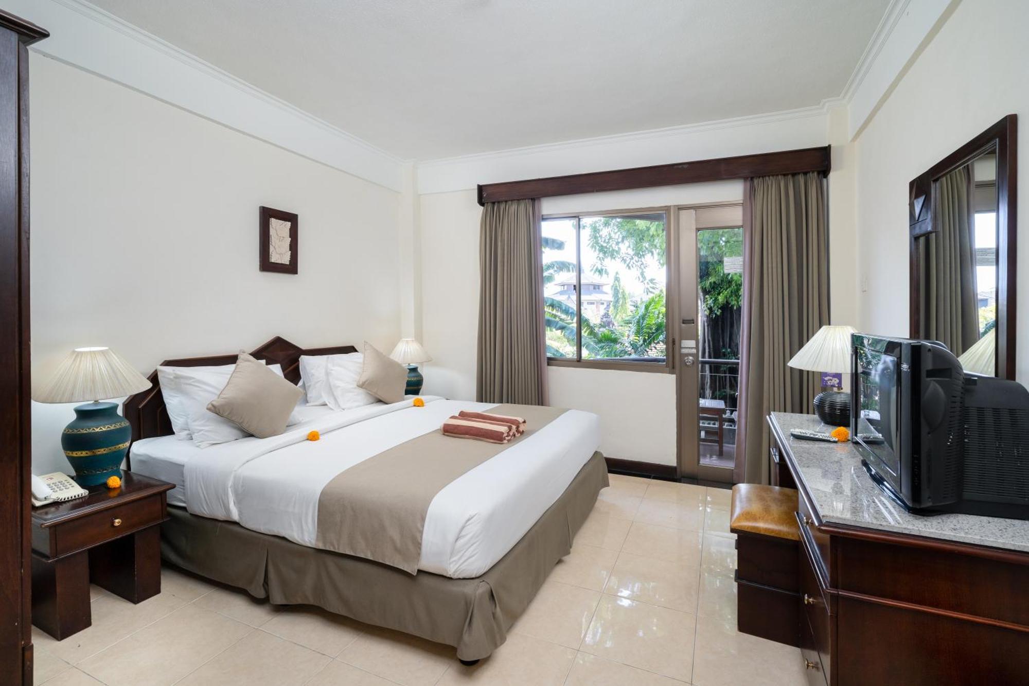 Inside Walking Distance To The Seminyak