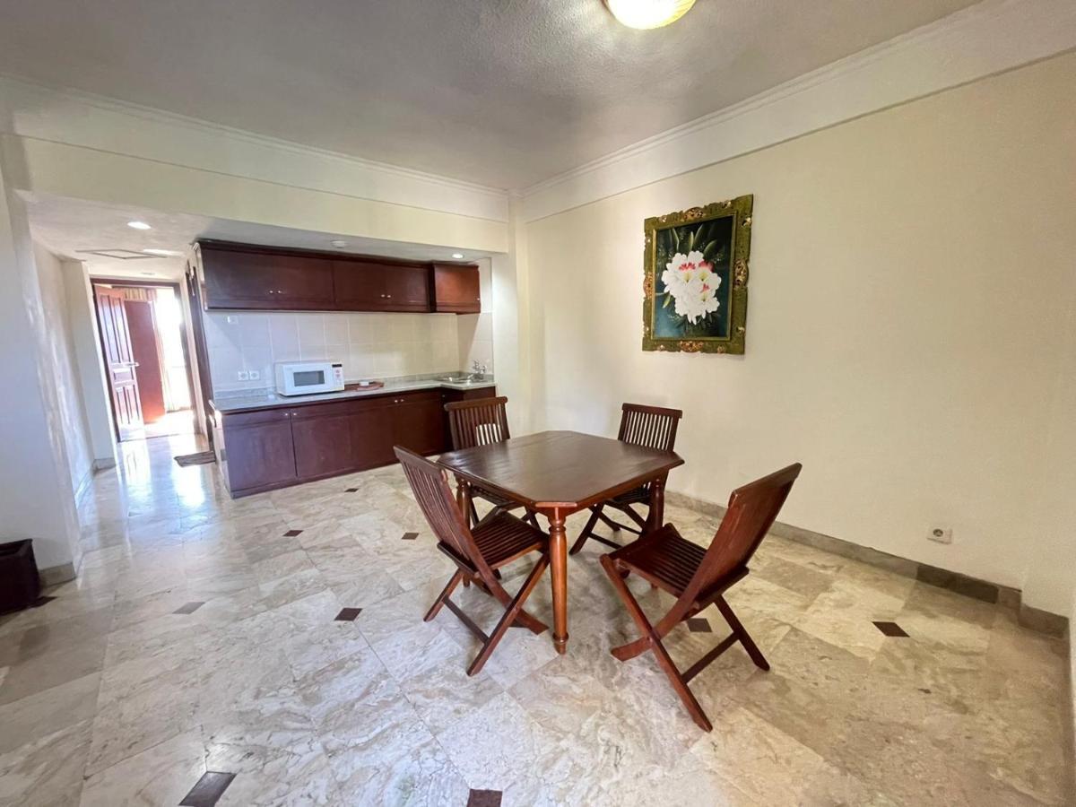 Inside Walking Distance To The Appartement *