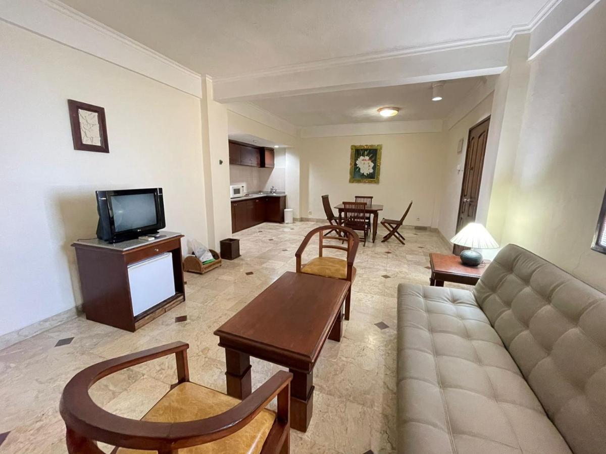 Inside Walking Distance To The Seminyak
