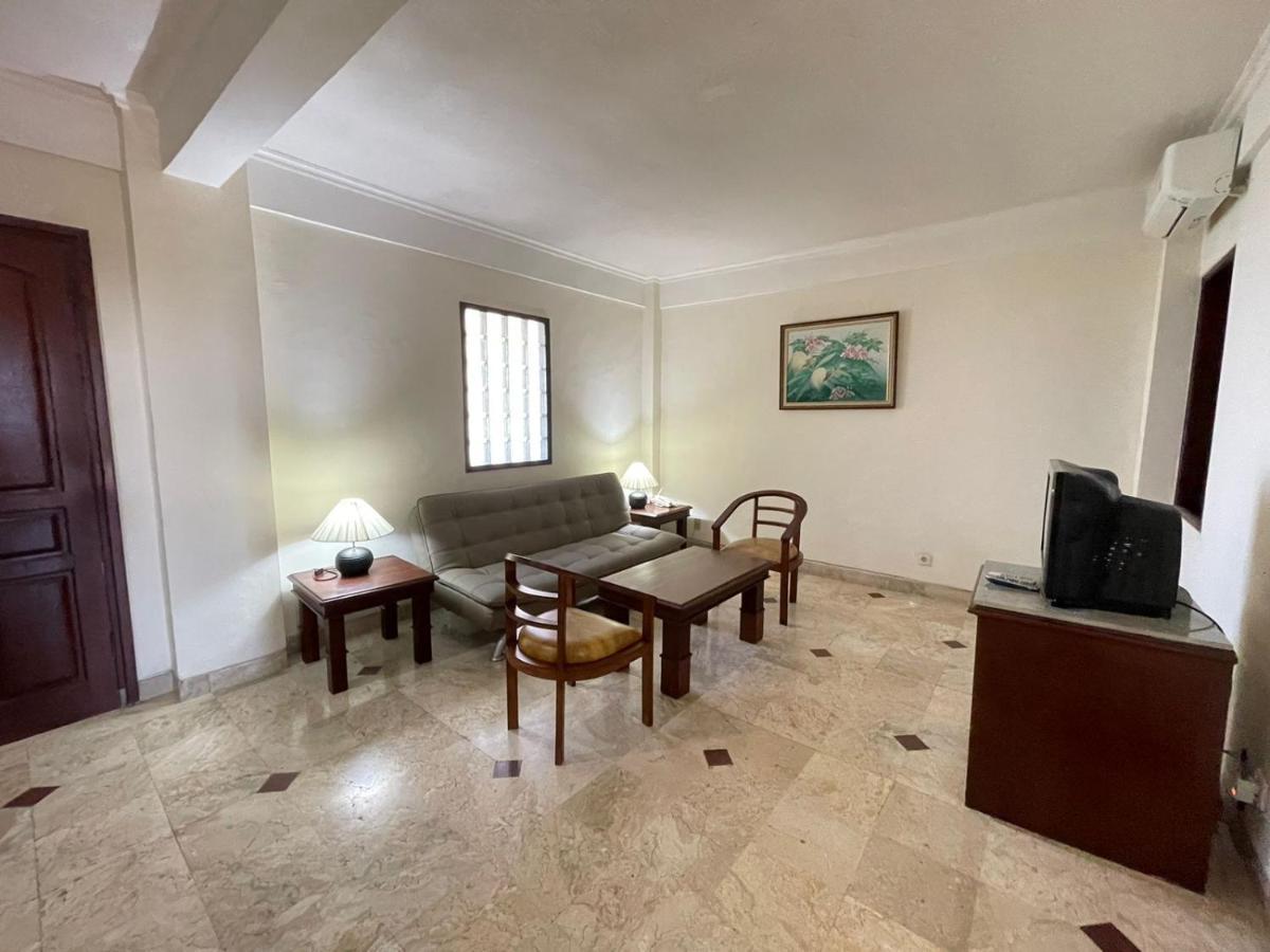 Inside Walking Distance To The Appartement *