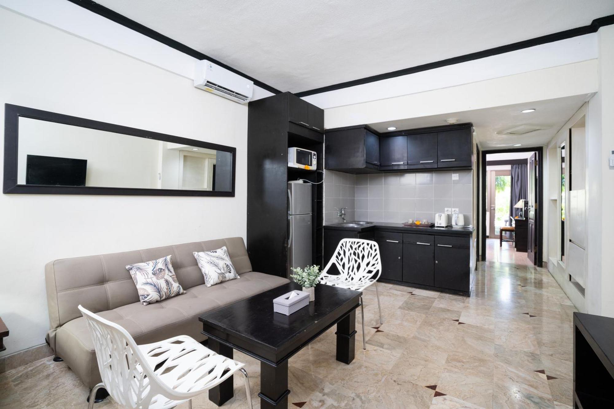 Appartement Inside Walking Distance To The Seminyak